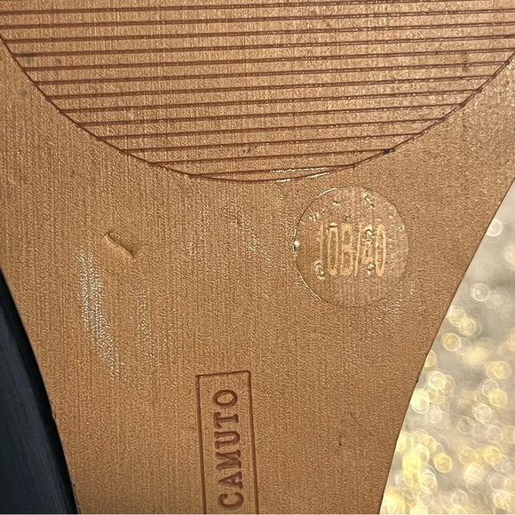 *Excellent Condition Black Vince Camuto Bow Toe Wedge Shoes Heels Sz. 10 - Picture 10 of 13